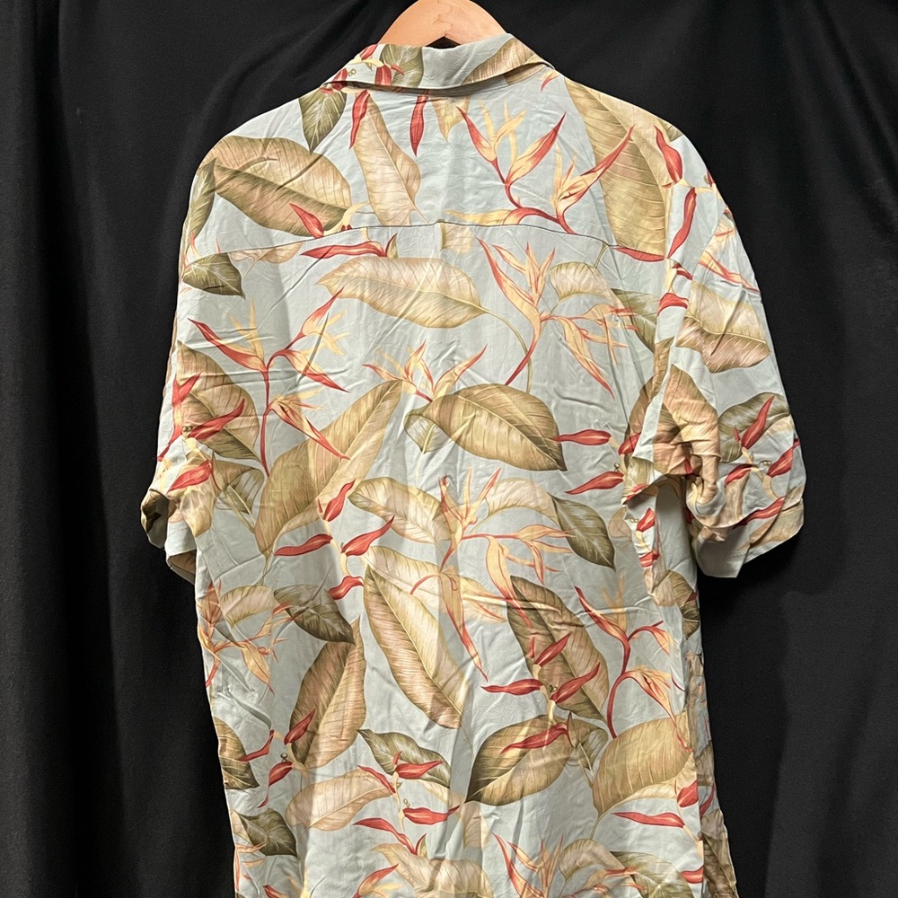 Men's Hawaiian Shirt Green Blue Red Floral Tori R… - image 3